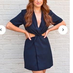 Lavish Boutique Bossy Looks - Black